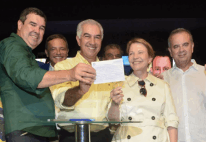 Leia mais sobre o artigo Reinaldo Azambuja assume presidência do PL em MS com filiação de 19 prefeitos