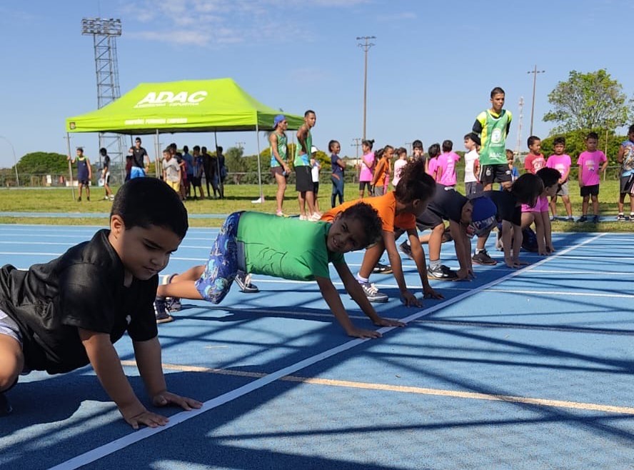 No momento, você está visualizando Funesp realiza Festival de Atletismo para integrar alunos do Jovem Talento Esportivo