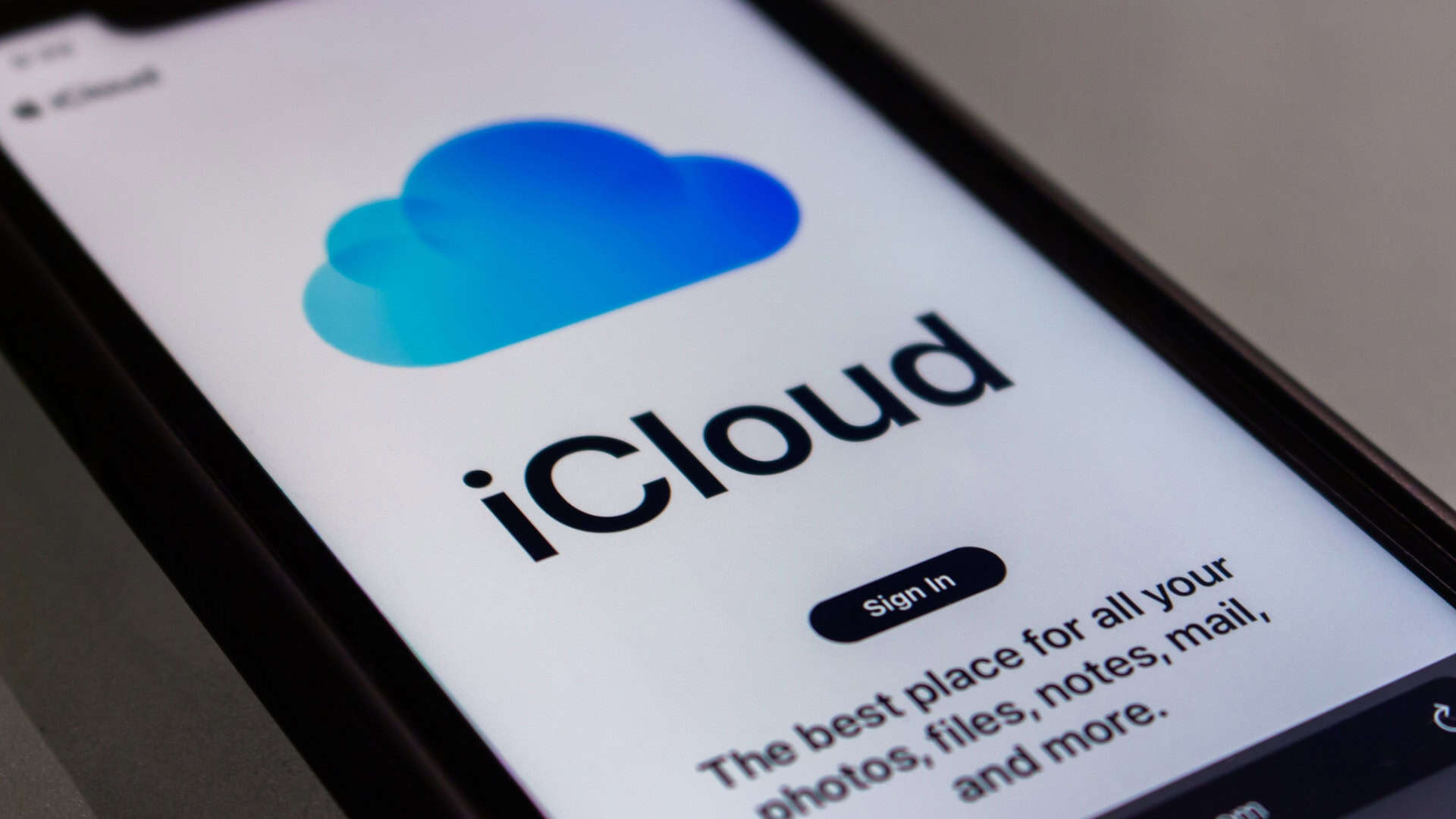 No momento, você está visualizando GOLPE DA VEZ: O convite falso do iCloud