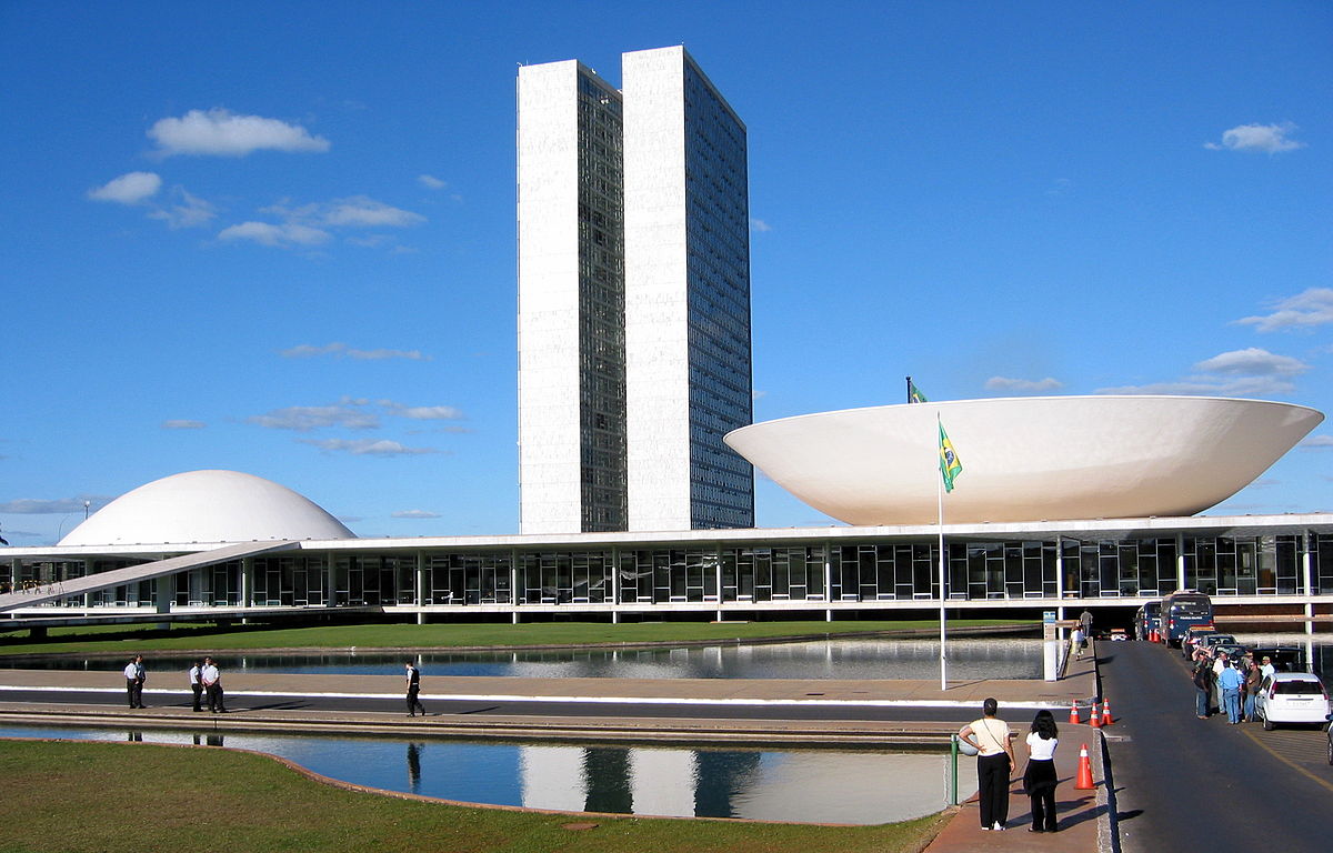 No momento, você está visualizando Governo Federal eleva bloqueio orçamentário para R$ 12,1 bilhões