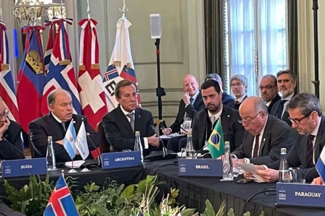 No momento, você está visualizando Agro: Governo vê “selo de qualidade” em acordo a ser assinado hoje com Mercosul e Efta