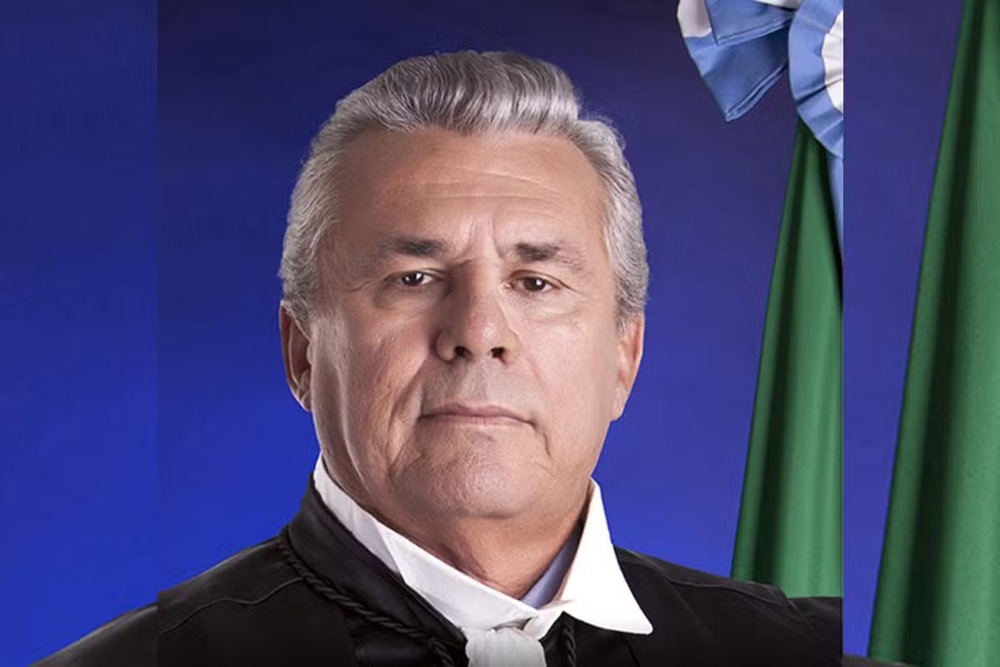 No momento, você está visualizando Morre aos 80 anos o ex-presidente do TCE-MS, Cícero Antônio de Souza
