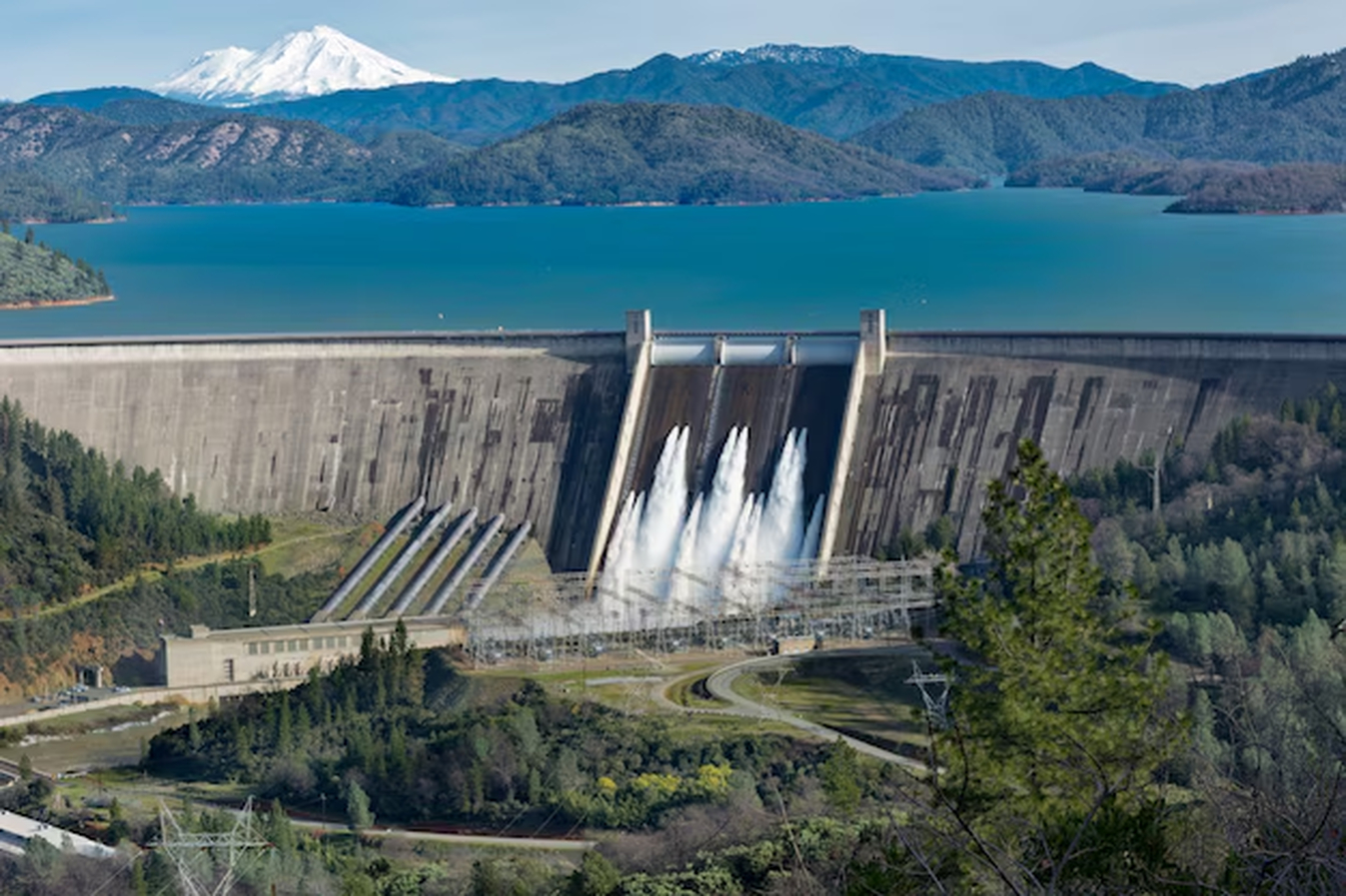 No momento, você está visualizando ONS aponta risco crescente de cortes de geração de energia no Brasil nos próximos anos