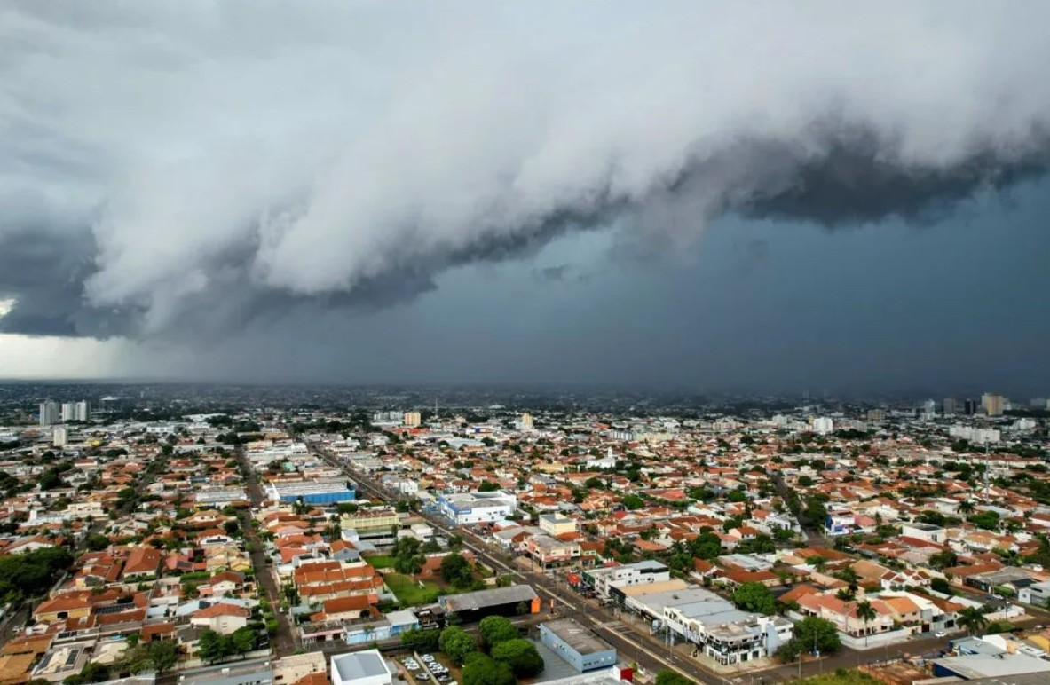 No momento, você está visualizando Temperatura chega a 35°C na Capital hoje e pode chover