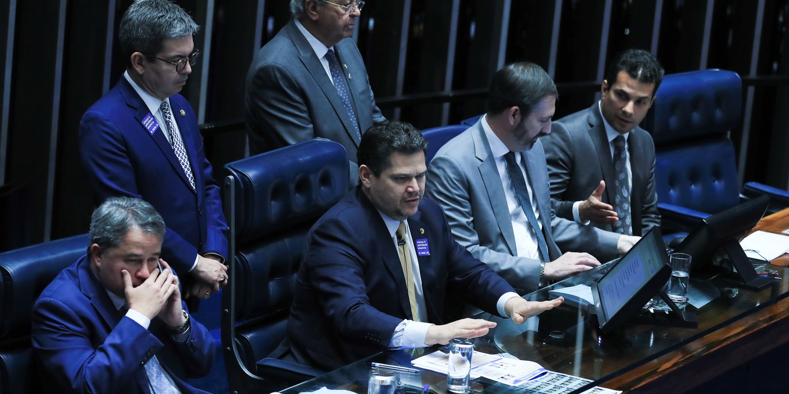 No momento, você está visualizando Senado aprova projeto que encurta inelegibilidade pela Ficha Limpa