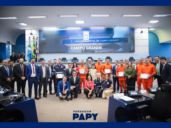 No momento, você está visualizando Presidente da Câmara homenageia socorristas dos Bombeiros e do SAMU por salvarem de menino de grave engasgado sem sequelas