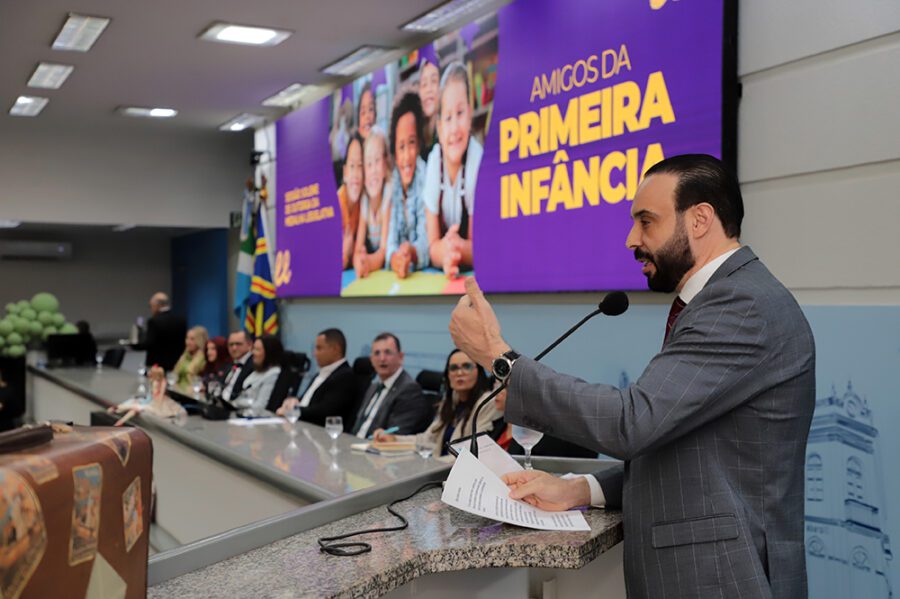 No momento, você está visualizando Amigos da Primeira Infância são homenageados em Solenidade na Câmara Municipal de Campo Grande