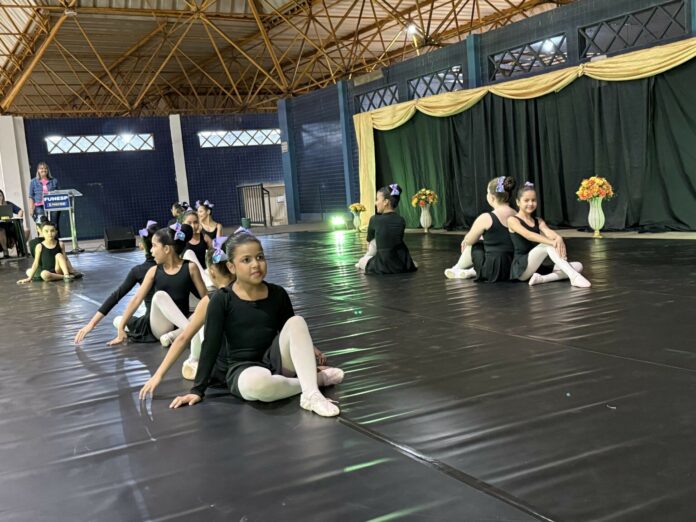 No momento, você está visualizando Festival de Ballet leva magia do fundo do mar em espetáculo gratuito