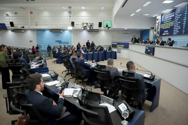 No momento, você está visualizando Câmara aprova criação do Conselho dos Direitos das Pessoas LGBTQIA+, propostas sobre saúde e habitação