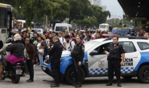 Leia mais sobre o artigo GUERRA: Operação no Rio contra facções criminosas registra mais de 130 mortes