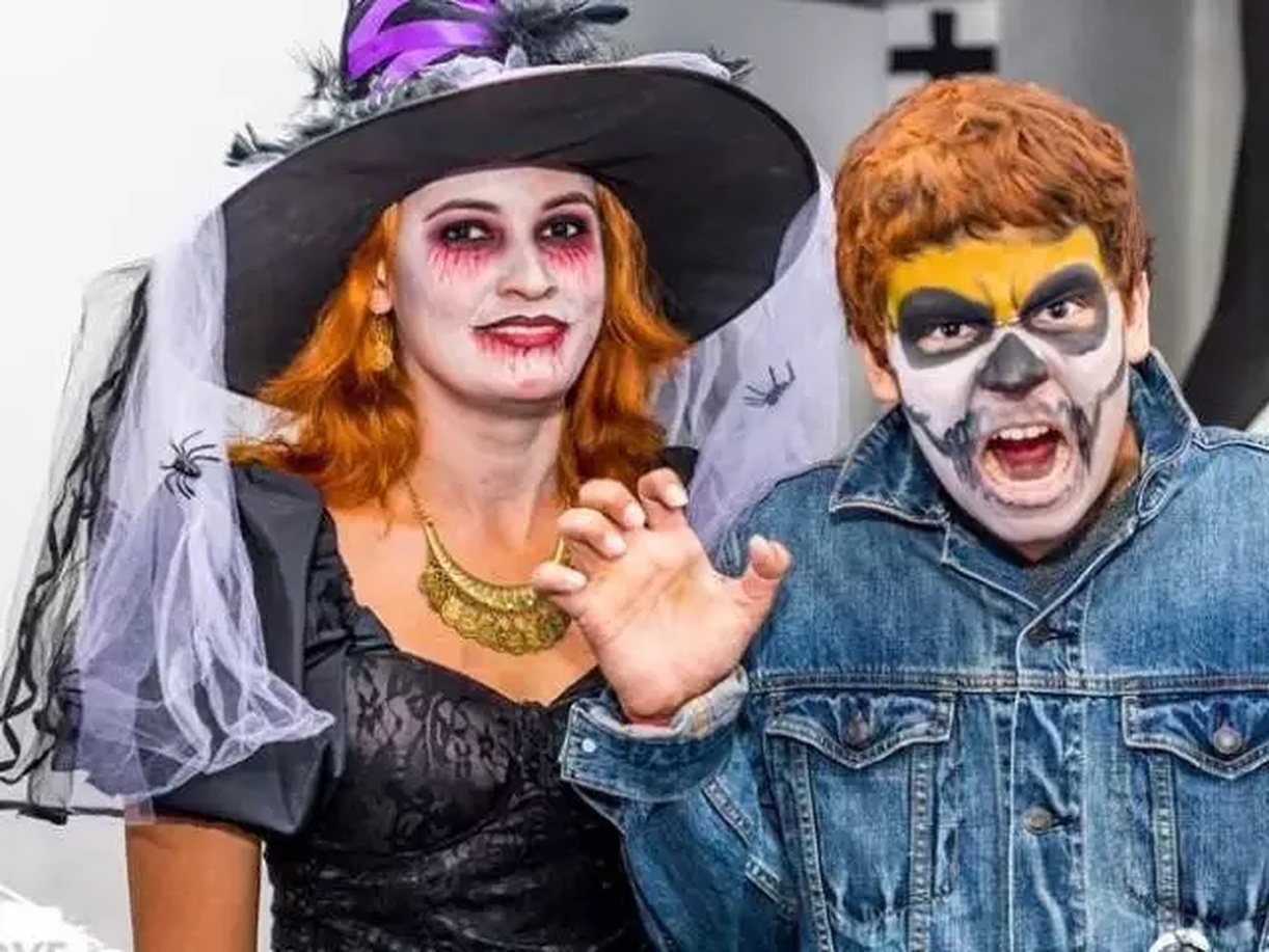 No momento, você está visualizando AGENDÃO: Festas de Halloween e shows sertanejos agitam MS neste fim de semana