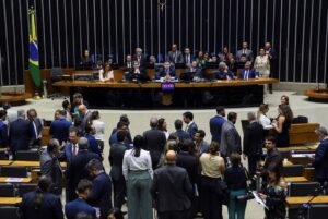 Leia mais sobre o artigo Frentes Parlamentares defendem derrubada quase total de vetos de Lula à lei ambiental
