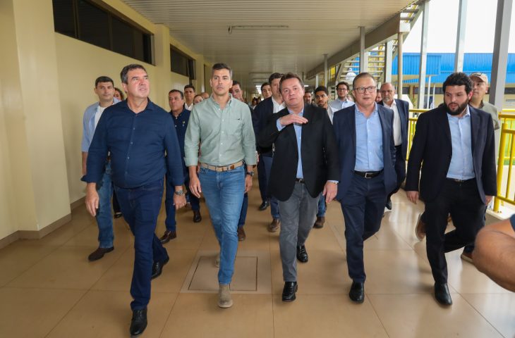 No momento, você está visualizando Modelo de gestão fiscal e econômica de MS ganha elogios de presidente do Paraguai e gigante do setor de carnes