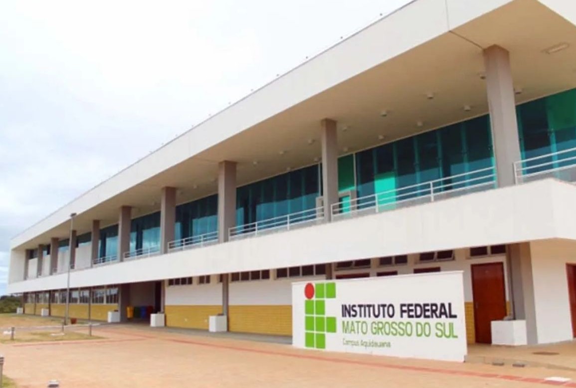 No momento, você está visualizando IFMS em Naviraí abre processo seletivo para contratação de professor substituto