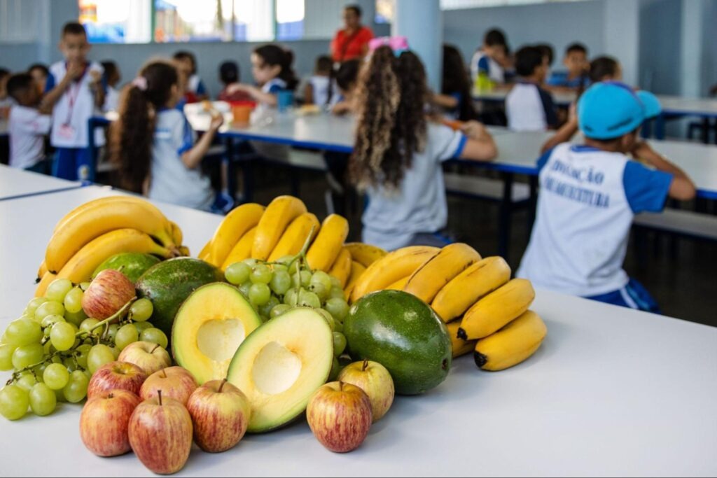 No momento, você está visualizando Lei amplia compra da agricultura familiar para o Pnae