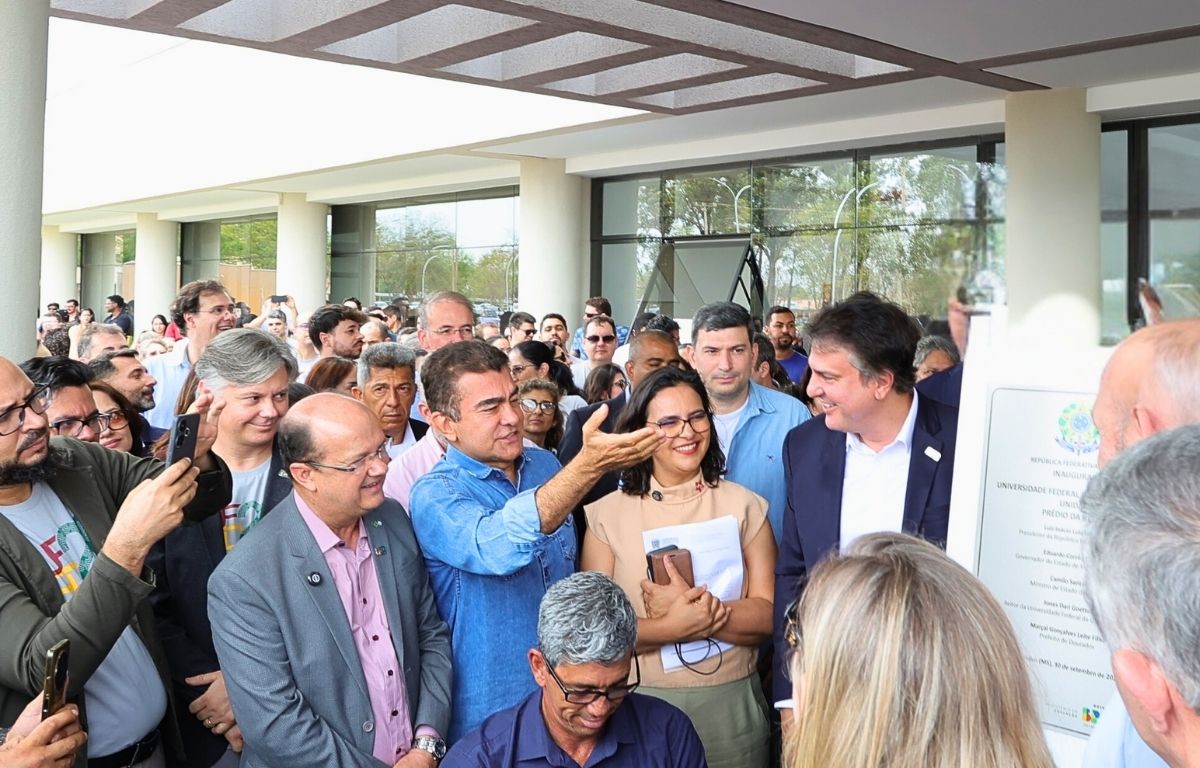 No momento, você está visualizando Ministro da Educação anuncia investimentos para Dourados em reunião com Marçal na UFGD