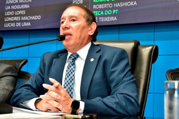 No momento, você está visualizando ALEMS: Gerson Claro solicita manutenção urgente da rodovia MS-345, entre Bonito e Anastácio