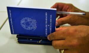 Leia mais sobre o artigo Campo Grande e outras 12 cidades de MS recebem feirões do SINE para celebrar 50 anos