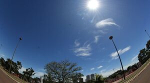Leia mais sobre o artigo TEMPO: Sol predomina em Mato Grosso do Sul, com calor intenso e baixa umidade nesta quinta-feira (2)