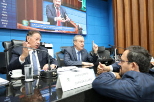 Leia mais sobre o artigo ALEMS: Projeto institui Frente Parlamentar em Defesa da Assistência Farmacêutica em MS