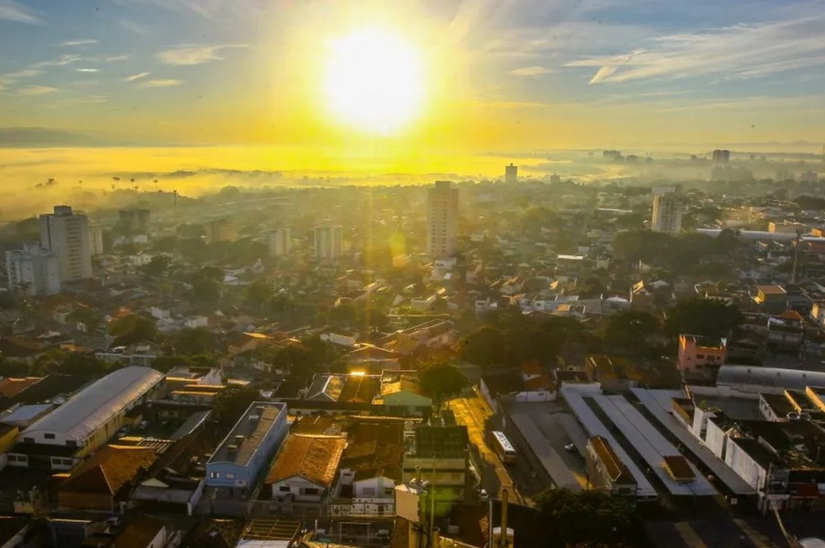 No momento, você está visualizando Campo Grande enfrenta calor de 35°C antes de frente fria com risco de temporal