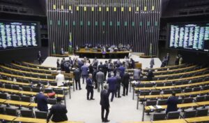 Leia mais sobre o artigo Congresso autoriza estados a usar compensação da reforma tributária para abater dívidas com a União