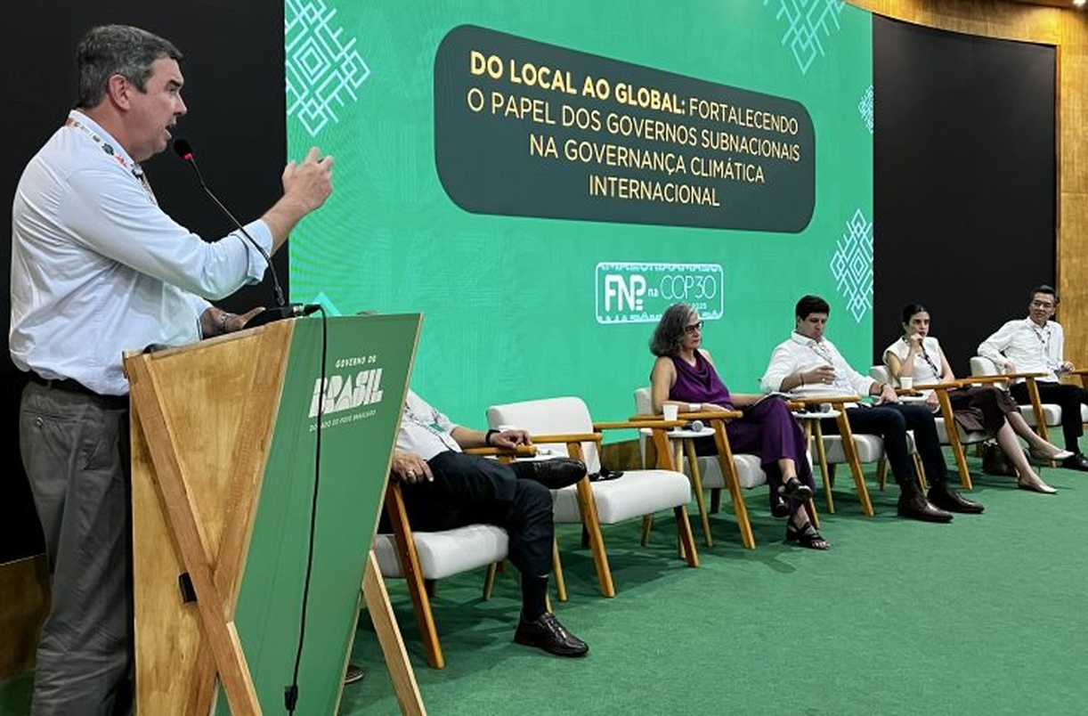 No momento, você está visualizando Governador Eduardo Riedel apresenta ações de desenvolvimento e sustentabilidade na COP30