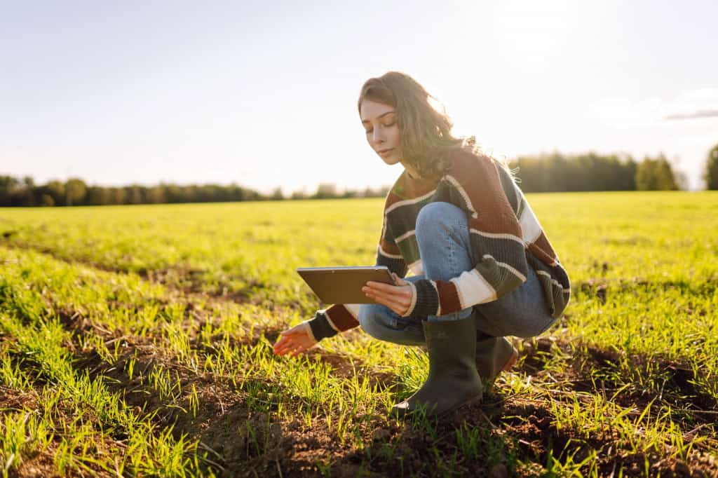 No momento, você está visualizando IA transforma a agricultura e cria novas profissões no campo