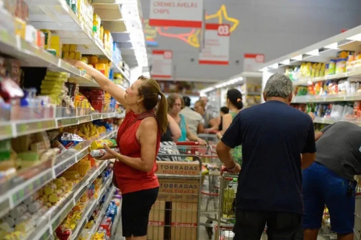 No momento, você está visualizando IBGE confirma crescimento de 3,2% da economia em 2023