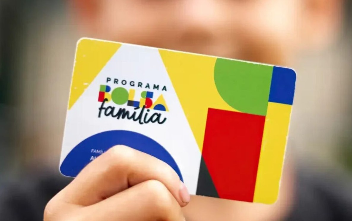 No momento, você está visualizando HOJE: Bolsa Família antecipa para esta sexta início do pagamento a 18,7 milhões; veja datas