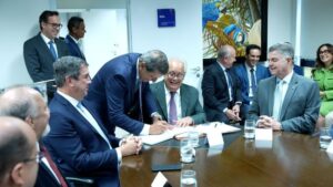 Leia mais sobre o artigo TCE-MS: Após posse, Sergio de Paula promete atuação técnica e diálogo no Tribunal de Contas