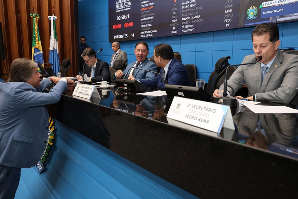 No momento, você está visualizando ALEMS: Aprovadas matérias sobre gestão, infraestrutura, utilidade pública e convênios do Confaz