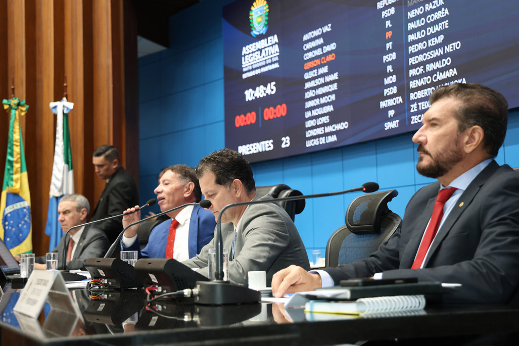 No momento, você está visualizando ALEMS entrega honrarias “Arquiteto e Urbanista Celso Costa”