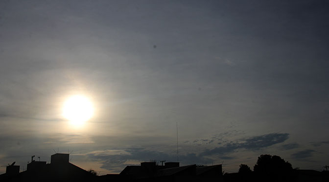 No momento, você está visualizando Campo Grande começa a semana com sol entre nuvens e chance de chuva