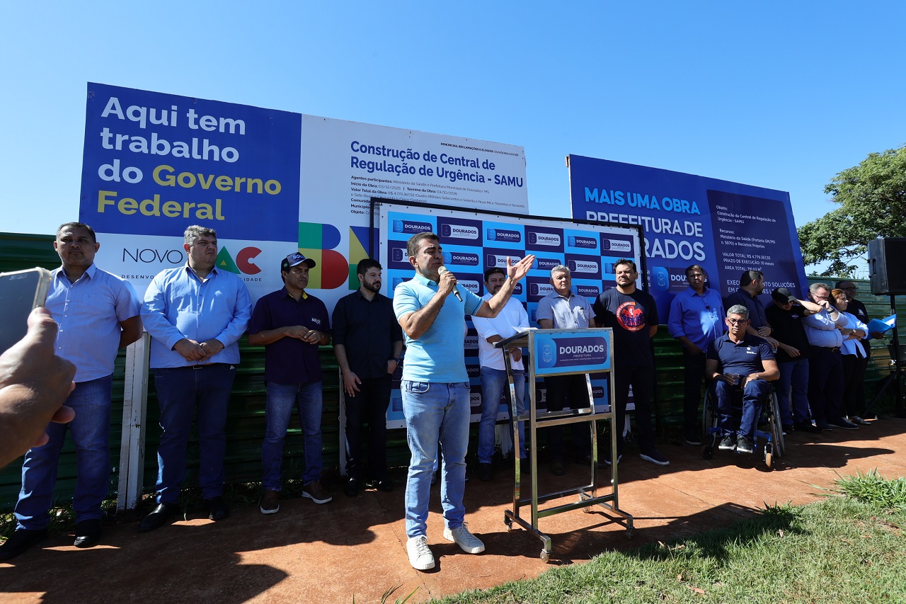 No momento, você está visualizando No início das obras da sede do Samu, prefeito cobra mais compromisso do Estado e da União com a saúde