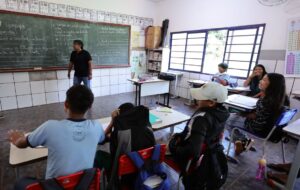 Leia mais sobre o artigo Prefeitura prorroga processo seletivo para professores das escolas indígenas