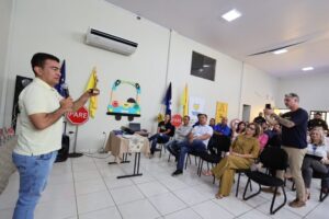 Leia mais sobre o artigo Escola de Trânsito da Agetran encerra 2025 com entrega prêmio “Amigos do Trânsito”