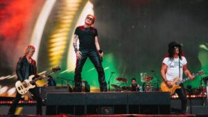 Leia mais sobre o artigo Guns N’ Roses anuncia show em Campo Grande para 2026