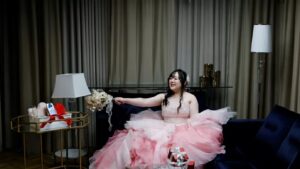 Leia mais sobre o artigo Japonesa se casa com ‘noivo’ que ela mesma criou no ChatGPT