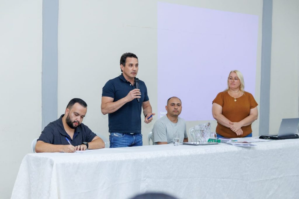 No momento, você está visualizando Sonho do Plano de Cargos e Carreira do Administrativo da Educação Municipal Perto de se Tornar Realidade em Naviraí