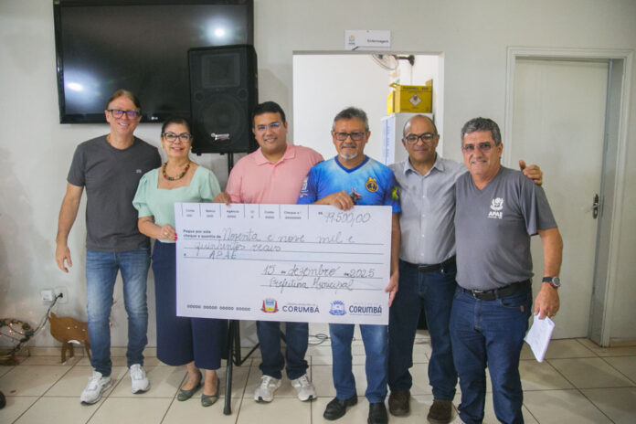 No momento, você está visualizando Prefeitura de Corumbá repassa mais de R$ 250 mil em emendas impositivas à APAE e Rede Feminina