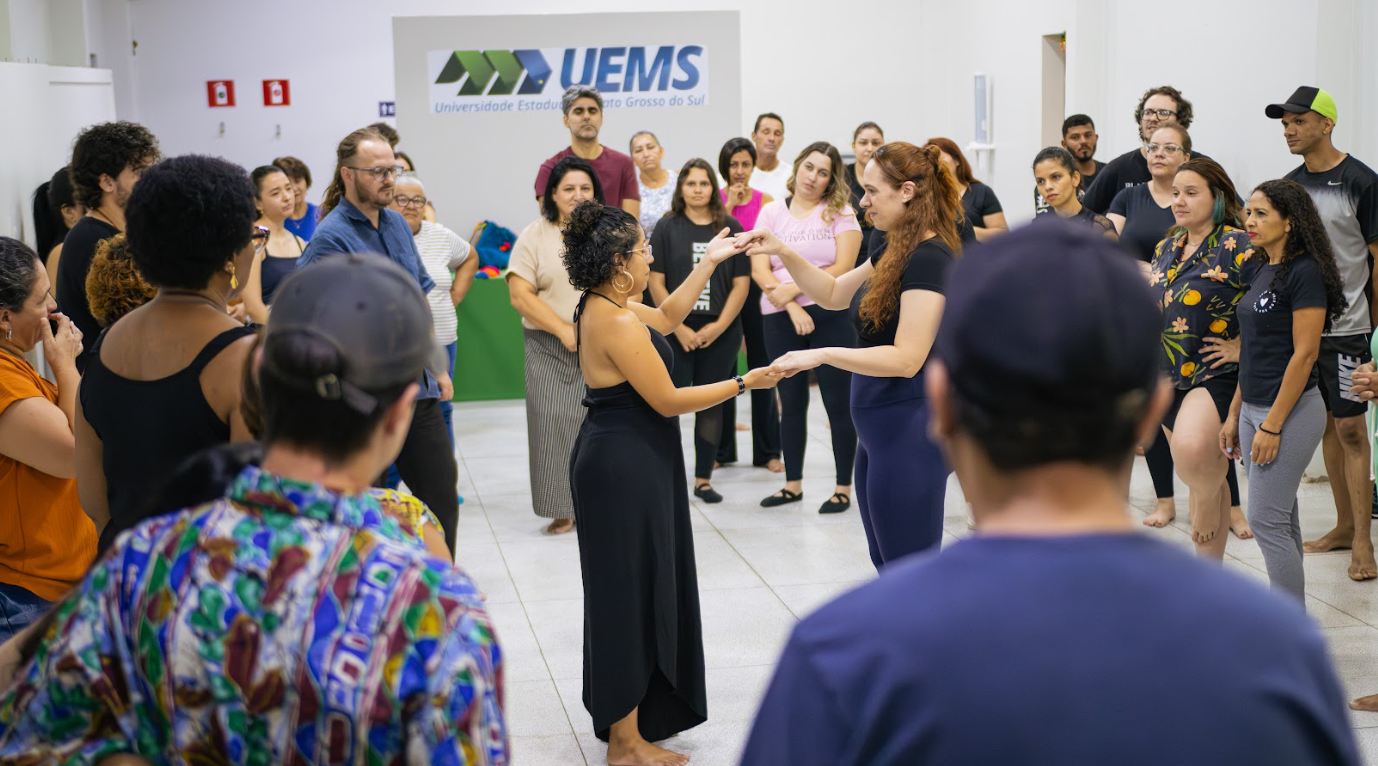 No momento, você está visualizando Projeto Diálogos do Forró promove evento gratuito com música, dança e teatro neste sábado em Dourados