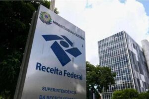 Leia mais sobre o artigo Receita alerta para falsas cobranças com nome e CPF do contribuinte