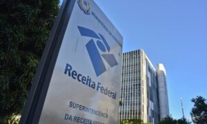 Leia mais sobre o artigo Receita amplia para 173 total de benefícios fiscais a serem declarados