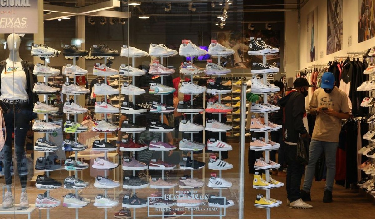 No momento, você está visualizando Planalto rejeita texto na Câmara que mantém escala 6×1