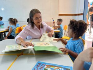 Leia mais sobre o artigo Educação municipal amplia vagas, moderniza escolas e fortalece aprendizagem em 2025
