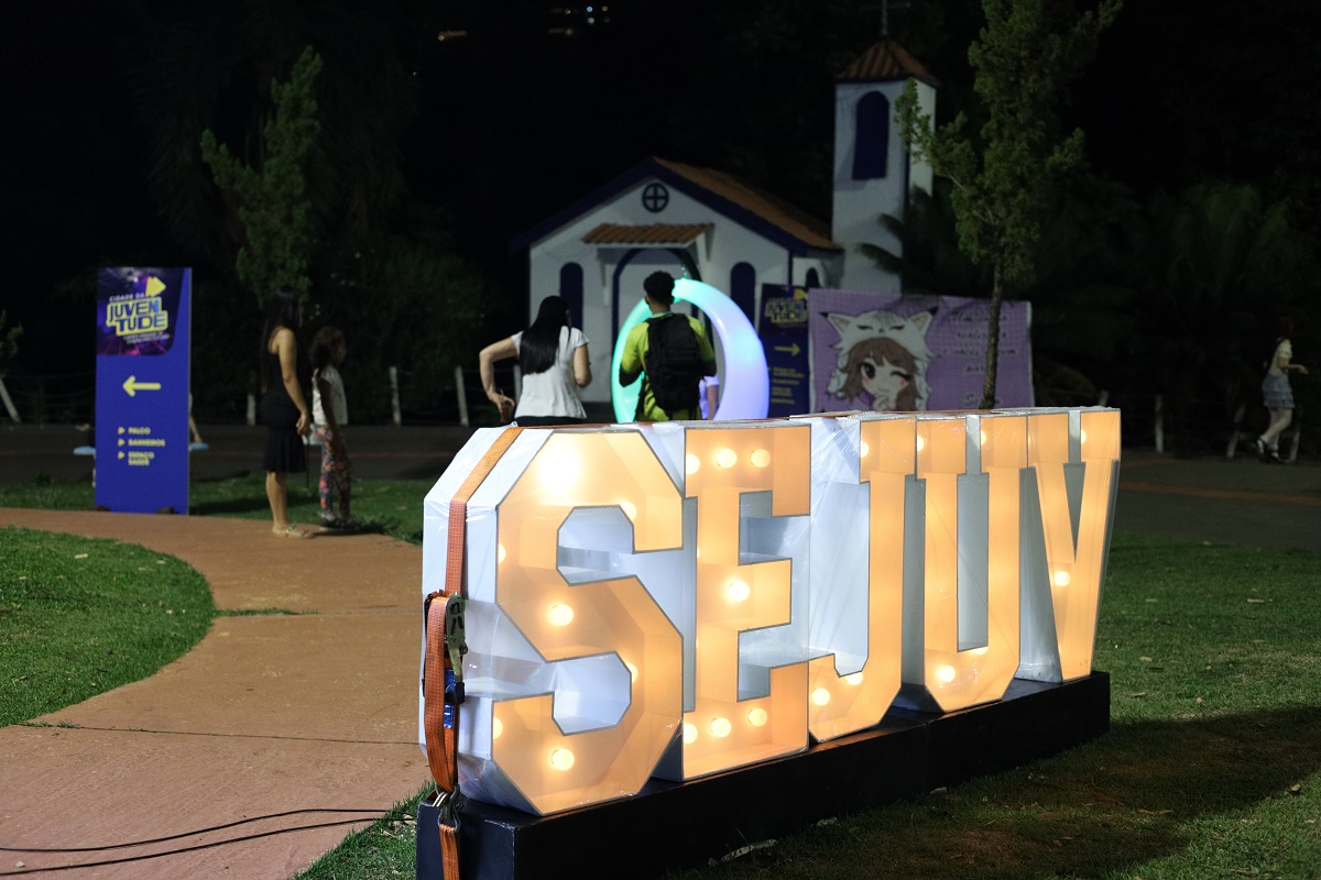 No momento, você está visualizando Sejuv encerra com mais de 2 mil jovens certificados; meta é dobrar atendimentos em 2026