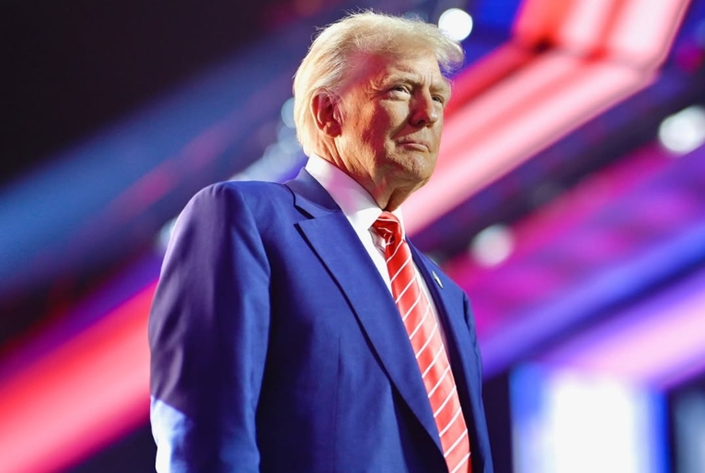 No momento, você está visualizando Trump volta a ameaçar Venezuela e diz que ataques terrestres estão próximos