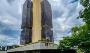 Leia mais sobre o artigo Mercado financeiro projeta inflação de 4,06% em 2026