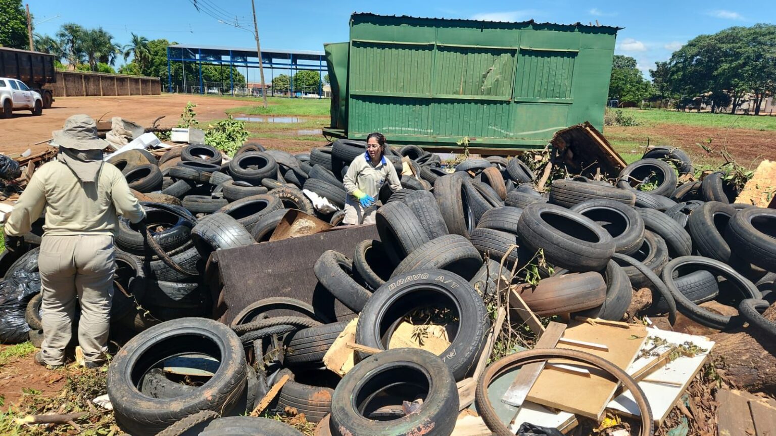 No momento, você está visualizando Meu Bairro Limpo chega ao Anhanduizinho; ação já recolheu 70 toneladas de lixo